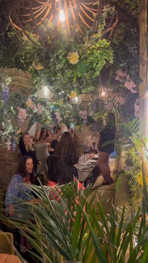 1K views | Gimme Gimme Gimme the best New Year’s Eve plans in Liverpool… ABBA BOTTOMLESS BRUNCH IS BACK! 睊 壟 8pm Bottomless Brunch - 90 mins of bottomless drinks and your choice of dish.  Keep your table all night to see in the New Year.  Confetti drop at midnight. 睊 An ABBA (and ABBA adjacent) soundtrack all night long. Head on over to our website or drop us a DM to see in 2026 in glorious ABBA style with us, for just £45pp! | The Brunch and Cocktail Club | Facebook