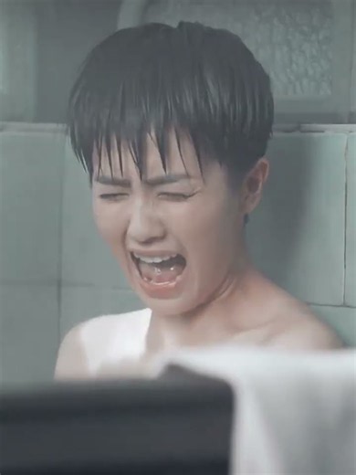 他竟然是個女子！ #shortdrama #drama #cdrama #ceo #chinesedrama