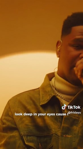 “FRIDAYY” THE ALBUM OUT NOW!! 🎈🎈🎈