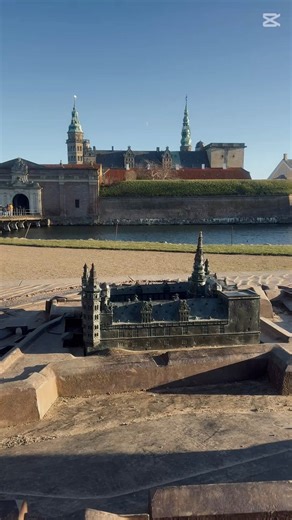 Kronborg Castle at Christmas ✨ A Magical Winter Fairytale in Denmark 📸 My Danish Experience 📝 Step into a winter fairytale at Kronborg Castle, Denmark 🇩🇰✨ Dressed in beautiful Christmas decorations, this iconic castle looks absolutely magical during the holiday season. From historic walls to festive lights, every corner feels straight out of a storybook. Known worldwide as Hamlet’s Castle and a UNESCO World Heritage Site, Kronborg Castle becomes even more enchanting at Christmas. This short 
