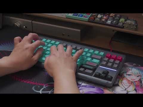 NK Classic TKL Hatsune Miku with lubed NK Classic Blues / Everglide Tourmaline Blues Typing Sounds