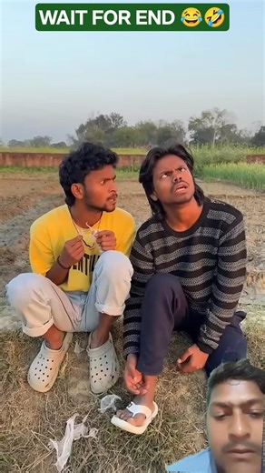 Introducing the "VitaWear SmartBand," a-generation wearable gadget🎉