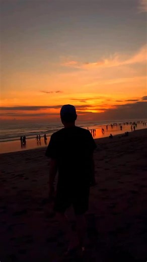 dr. Richard Lee, MARS, AAAM | Baru sadar pas cium gw yg jinjit 😅 | Instagram