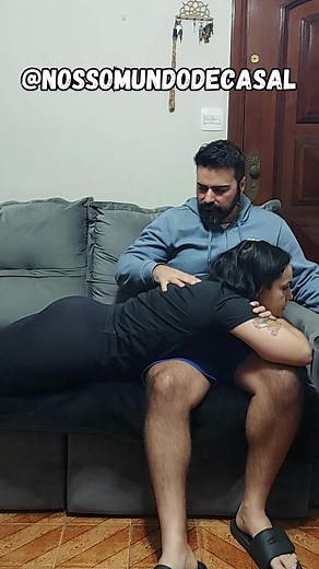 1.6M views · 9K reactions | Toda vez que eu peço uma massagem acontece isso 臘  Só comigo ou por aí acontece isso também ?? . . . #meme #memepage #memes #humor #trend #fy #fyp #casal #love #namorados #memecasal #memecasamento #casalperfeito #casalraiz #reels #reelsviral #comedia #comedy #videosengracados | Nosso Mundo De Casal | Facebook