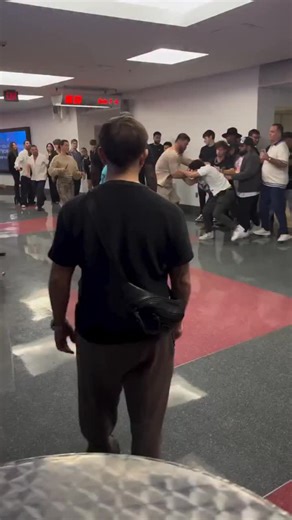 Combat Buzz on Instagram: "MMA veteran Andrei Arlovski got in a fight backstage with Jack Doherty’s crew at the Anthony Joshua vs. Jake Paul fight 😳 Thoughts? 🤔 Via. @violentnoise"