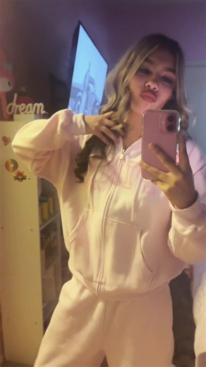 daisabaefamous (@isabae69)’s videos with original sound - lia