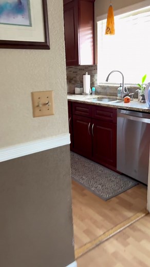 Tikanni Kita 🌈 Tehya & Kaito (@tikanni.kita.n.tehya) - Manic Monday Drama with Howling Huskies