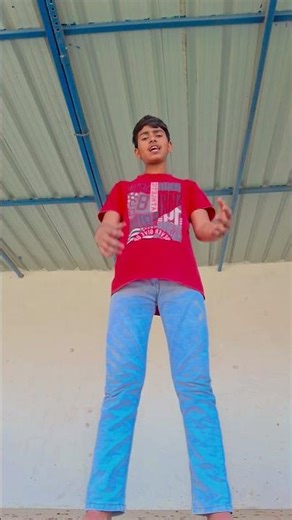 जैसे ही गोरा होने लगता हूं… गर्मी एंट्री मार देती है 😂☀️