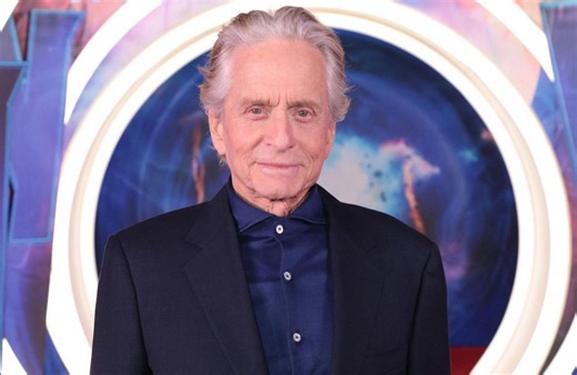 Michael Douglas ist 'wundervoller' Freund, sagt eine langjährige Ex-Freundin