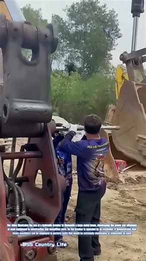 Hydraulic Breaker Disassembly: The Art of Metal Demolition