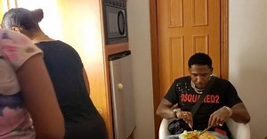 Los Mejores detrás de cámara.... Gracias a cada una de esas personas por poner su empeño y amor para que el trabajo que les brindaré en Horas sea algo de su agrado @mizzlula gracias por siempre estar para mi , @carlosmartine08 gracias por brindarme tu talento me encanto trabajar contigo @sindytrenzas gracias mi reina eres una gran persona @toxiccrow @freestyleradioshow @franchesca_0926 los míos siempre conmigo hasta el final ..... | La Insuperable