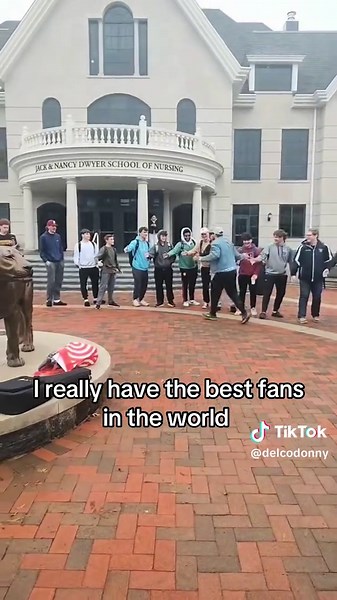 Yous’ve sung out in the cold with me, mourned closing Wawas and brought me almost every big opportunity I’ve had in my career. I owe it all to yous, truly. #philly #philadelphia #singer #delco #comedy