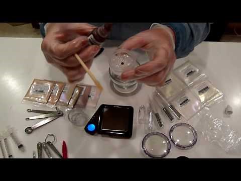 Making Lip Gloss with TKB's Versagel ***"Whole Video showing how I got the gloss into the Applicator