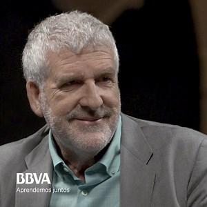 329K views · 9.6K reactions | Si solo le decimos a los niños que hay que leer porque es divertido, cuando encuentren diversiones más amenas dejarán la lectura. Gregorio Luri: "Nos hemos preocupado tanto de hacer una didáctica de la lectura que nos hemos olvidado de hacer una didáctica de la literatura". | Aprendemos juntos | Facebook