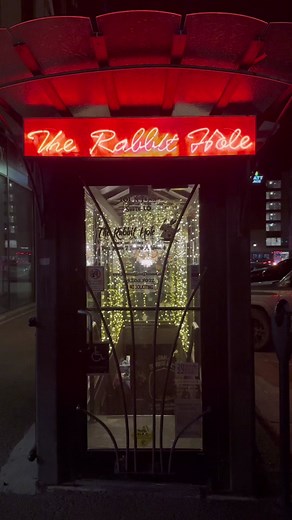 If you haven’t visited The Rabbit Hole yet, I highly recommend you add it to your list. Such a cool ambiance underground with amazing food and drinks. Definitely make sure to make reservations as they are always busy! #coloradosprings #coloradospringsrestaurant #coloradospringsfood #uniquebar #thingstodoincolorado #aliceinwonderland