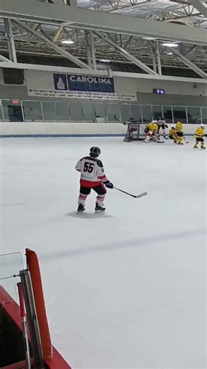 I was determined to get that puck out on the penalty kill #beerleaguehockey #livebarn