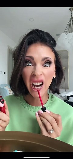 Filmy użytkownika Klaudiahalejcio (@klaudiahalejcio) z muzyką dźwięk oryginalny - Klaudiahalejcio