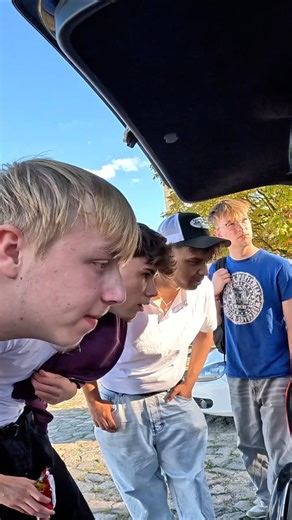 Das ist nicht nur ein Bild. Das sind Menschen #shorts