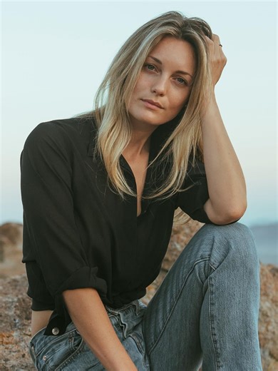 Leila George | Atriz