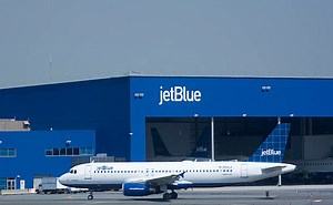 JetBlue becomes first major airline to require passengers to wear masks