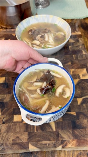 Supa “ramen” instand de pui cu ciuperci. #ramen #chickensouprecipe | Ella Cooking