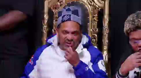 Druski & Mike Epps couldn’t stop LAUGHING while making a contestant with a special arm do all sorts of stunts at Coulda Been auditions 💀🤣👀“Don’t get mad… I wanna put that in some batter. Chicken wing batter” 😭😭