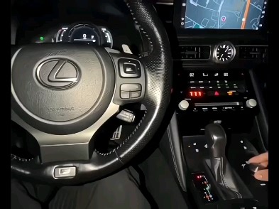 【tommyinnit】最新视频来袭，快来看看吧！