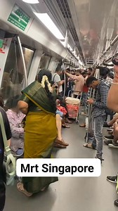 Crowds Sunday in Mrt Singapore off day be like. #singapore #MRT | Sheryle O. Oro