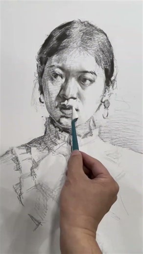 #girldrawing #sketch #charcoaldrawing #art #drawing #pencildrawing #charcoalshading