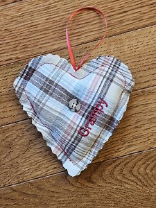 Custom Memory Heart Ornament - Etsy