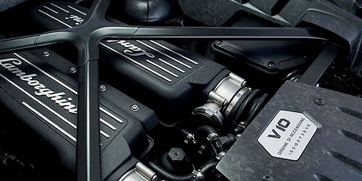 V10エンジンの特徴！どんな音？搭載車を日本車/外車の車種からそれぞれ紹介！