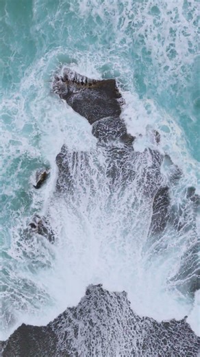 Top Down Wave Impact ASMR | Foam Rolling Over Coastal Rock #NatureASMR #CinematicNature #SlowTV