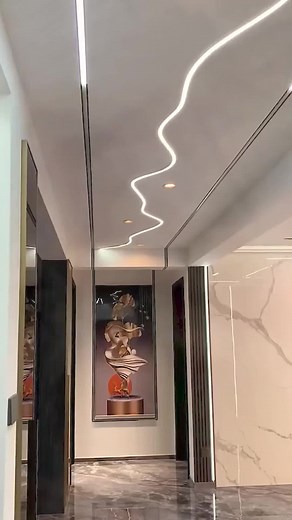 The running light is so cool😎 Do you know how to install it? #yeechop #led #ledlights #lighting #renovation #installation #interiordesign #runninglights #stairs #sensor #tracklighting #home #striplights #homedecor #nightlight