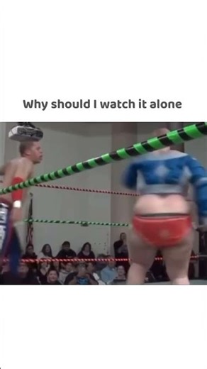 “Be honest… would you survive this ugly wrestling match? 😂👇” #viralshorts #viralvideo #viralreel