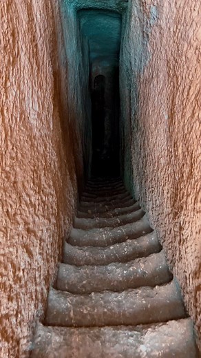 Arkeoloji Evreni | KOMMAGENE KRALIĞI’NIN KAYAYI OYARAK YAPTIKLARI “SARNIÇ” PERRE ANTİK KENTİ - ADIYAMAN Necropolisin endüstriyel üretim alanı olan... | Instagram