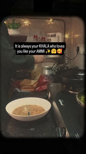Housewife Amina on Instagram: "Khala ❤️"