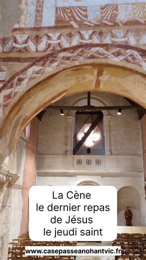 La Cène, le jeudi saint parmi les fresques de l'église Saint-Martin de Vic
