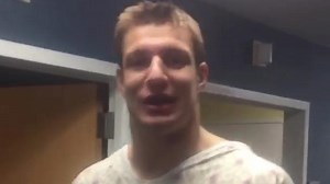 Flashback: Gronk rehabbing like only Gronk can