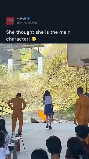 now who’s the diva??? 😬😂 | Meme Sarcasm Comedy