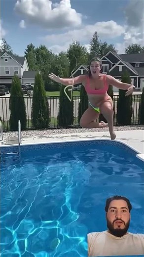 Jumping off Diving Board into Swimming Pool with SNAKE#shorts