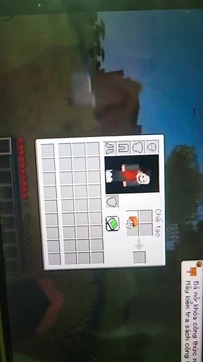 Minecraft Gameplay: Building with Blocks and Items