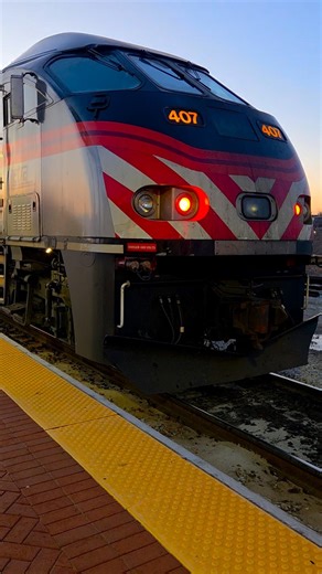 Metra Engines!! Depot and Yard!