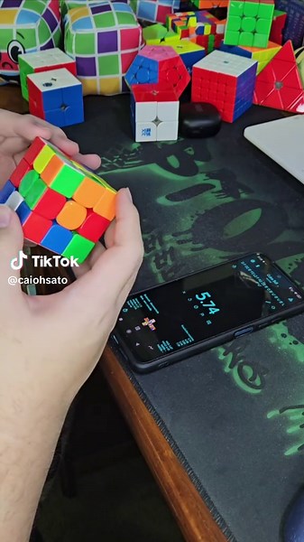 Mastering the ZBLL Method for Rubik's Cube Solving
