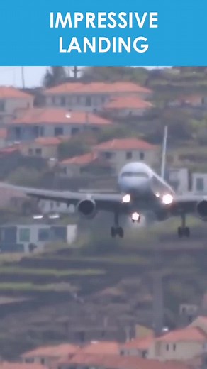 Travel Radar's aviation new are as impressive as this landing. Link in bio #aviation #avgeek #crosswind #landing #crosswindlanding #foryou #fypシ #4u