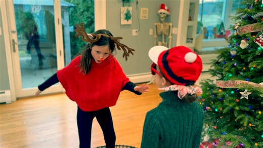 I present to you... KayKay & Izzy's 2nd Annual Christmas video... Santa Claus is Coming (In a Boogie Woogie Choo Choo Train)! Merry Christmas to you and yours! THIS is what the szn is all about! #TheTractors #BoogieWoogieChooChooTrain | Chris Whitten