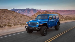 UPDATE: Leaked 2021 Jeep Wrangler Rubicon 392 Shows V8 HEMI Glory With 470 HP