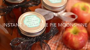 105K views · 133 reactions | Instant Pot Apple Pie Moonshine is so delicious and easy to make. The perfect gift for all of your loved ones this year. Grab your pot & let's get cooking. Holiday gifting series ~ Give the gift of LOVE https://www.sparklestosprinkles.com/instant-pot-apple-pie-moonshine/ | Sparkles to Sprinkles | Facebook