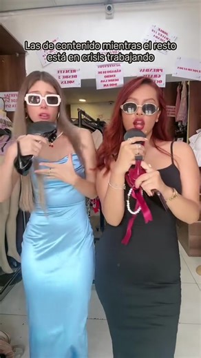 Parece fácil hacer contenido pero no lo es jaja, nos tomó mucho tiempo hacer este video #comedia #humor #comediahumor #humorlaboral #actuacion