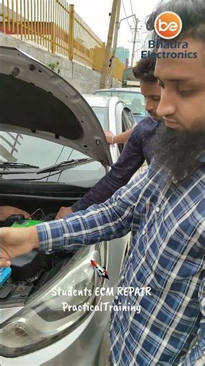 BHADRA ELECTRONICS - Students ECM REPAIR Practical Training