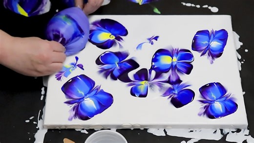Stunning Flower Balloon Dip Technique